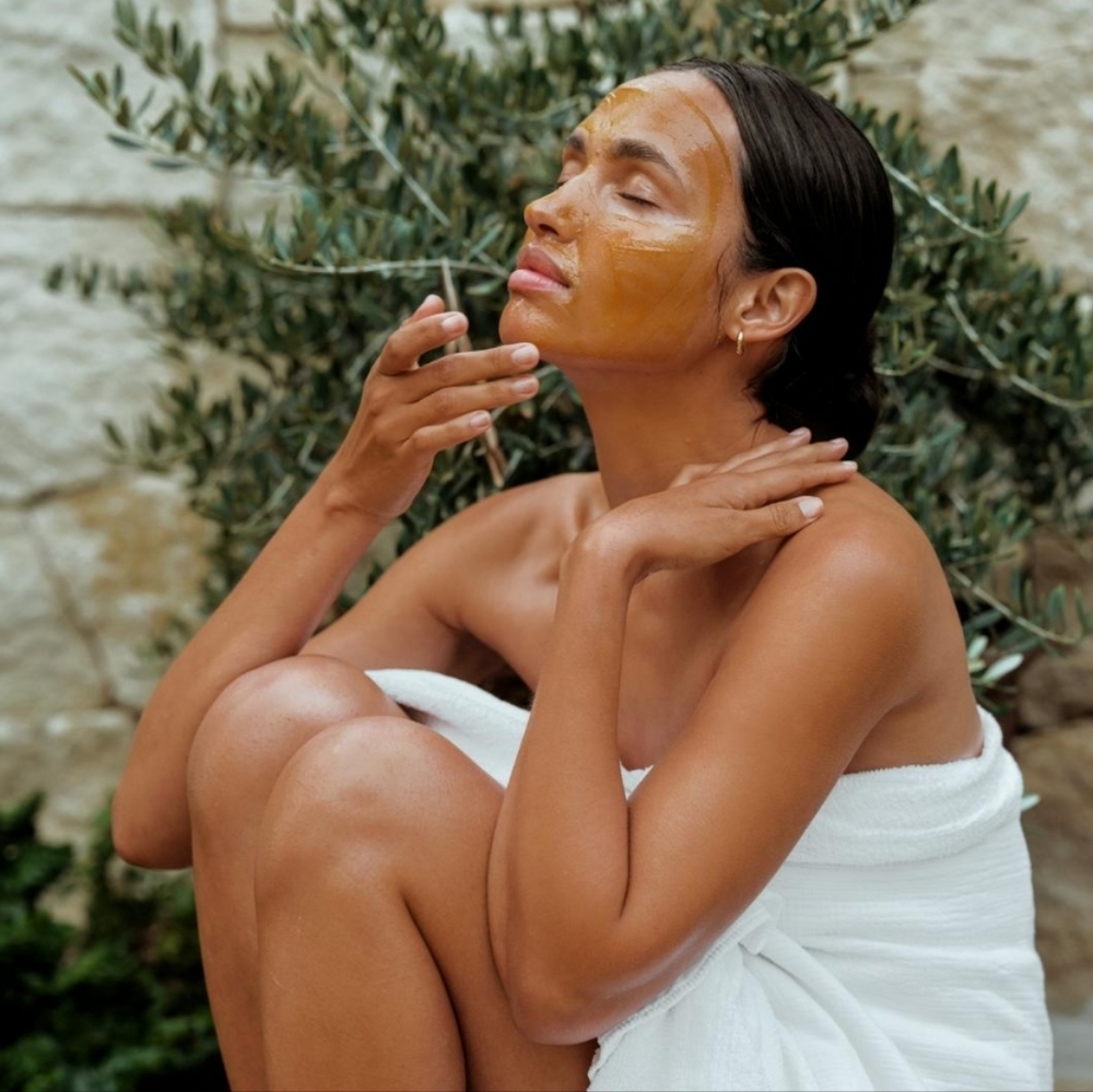 OAK ESSENTIALS RESTORATIVE MASK. - Picture 6 of 11